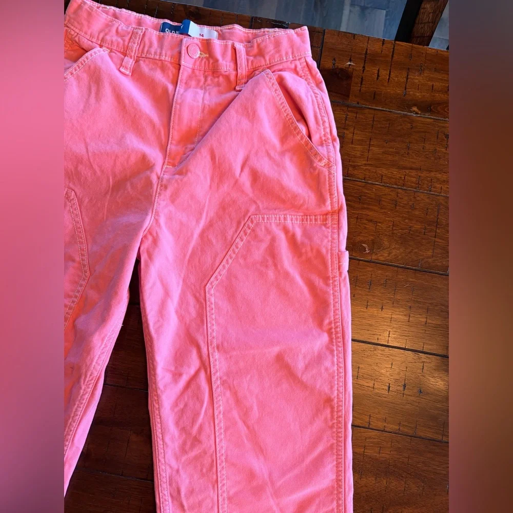 Old Navy Kids Bubblegum Pink Cargos - size 14 -